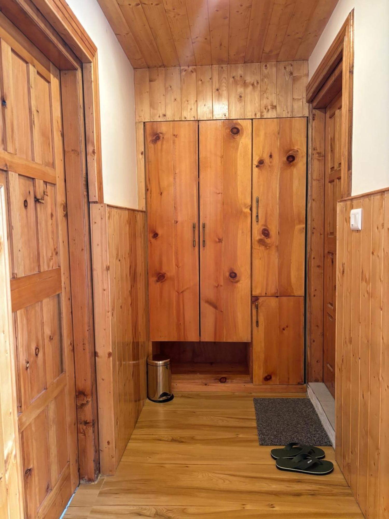 Toshim Homestay Sāngla المظهر الخارجي الصورة